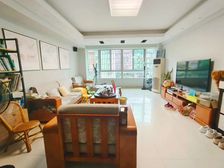 05年封闭小区地铁口 正规大四房 户型方正 采光好 楼层好