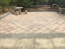 旅游路国华东方美郡大平层 一楼带160平院子 带地下室 急售