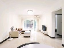 白云高尔夫花园 中层两房 业主诚意出售 看房方便