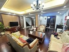 大户型上叠丨这套保养很好带车位也没有税 业主需要资金诚心急售