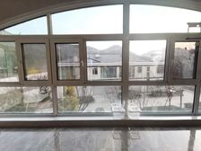 豪装,电梯洋房,山居房,拎包入住,东方双语,急售。