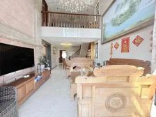 南城地铁口中信森林湖 4室3厅2卫 普通装修 610万元