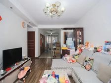 新出稀有好房 房型正气 性价比高 看房方便 接受置换