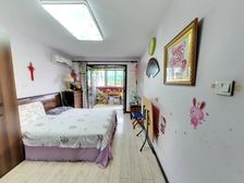 潞河南里-1 56.10m2 55 万 此房满五