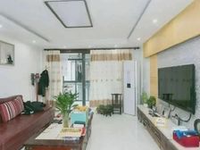 三轨交接处 全明大三房 房型正气 南北通透 中间楼层满五税少
