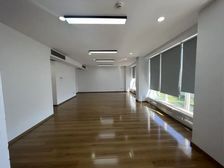 新出!复式商铺!美容.会所.茶室.摄影.画室.服装.教育培训