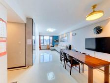 业主急售,溪山居,靠山,精装自住,看房随时,好位置