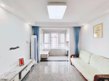 雪山 正规商品房 临地铁 满二 小三房 南北通透 装修好