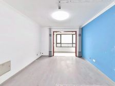 雪山 次新房小高层中间楼层 双阳台 两梯两户 三叶草