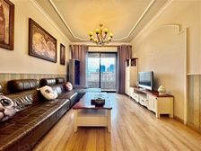 九龙坡区 保利花半里一期(玫瑰园) 三房 130万