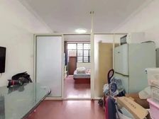 对k曹二附校+一楼带天井+钥匙房随时看+满五年价格可谈