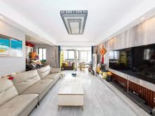 电梯高层丨湖景房 带观景阳台丨新装三年保养新 带固定车位