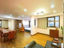 委托出售东二下叠别墅 带车库地下室带花园 好谈等你来 看