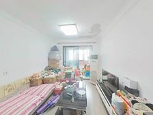 小区花园位置 带一个固定车位 全明户型 产权清晰 满五