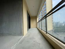 南城汇龙湾天樾 南北通透大五房 满二毛坯仅599万随时看房