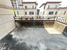 独栋别墅 君汇半岛 三面环江 诚心出售 大花园 随时看房