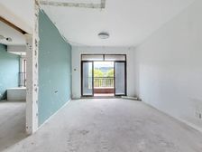 性价比毛坯复式 送车位和昌熙溪花园 3室2厅 127.74平