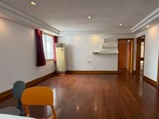 新天地高区110平 精装修两房出售,空关有钥匙