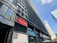 店长力荐!高新区摩尔中心170到440平办公出租 落地窗自控