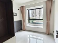 主卧带阳台视野好看别墅吾悦广场,四房全新精装修意式极简