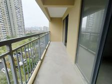 房东 价急售,山水凤凰城南北通透送车位大四室,位置佳佳有钥匙