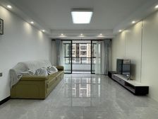 兴荣郡 双卫生间 产权清晰 购物方便 电梯房 南北通透