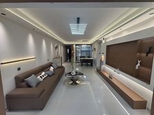 汇荣桂林桂林 带电梯 精装可拎包入住 大三房