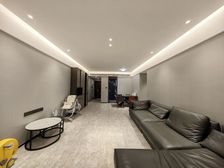 万科御澜道南向精装四房 满二品质住区 拎包入住 配套成熟