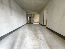 彰泰郡 3室2厅2卫 毛坯 45.8万元 91.7平米