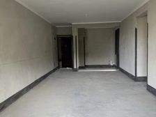 彰泰滟澜山 实用面积110三房 看房方便 价格美丽