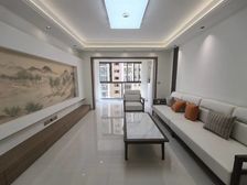 送车位!业主新 只至56.8万全新装精伊顿三房两厅朝南好楼层