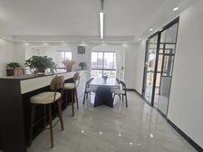 价5万车,直面湖景,奥林匹克里约湖岸万科物业1.5元