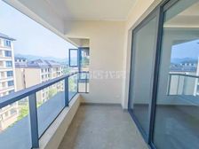 中央公园 中国铁建山语桃源一期三房