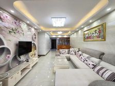 碧园印象桂林机场路旁,去机场高铁都很方便大三房 朝南 精装修