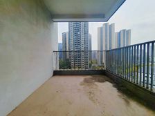 星光!!!礼嘉龙湖品质四房!俯瞰龙潭湖公园!近轻轨