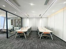 望京绿地中国丨核心商务区新装修全套办公家具丨地铁200米