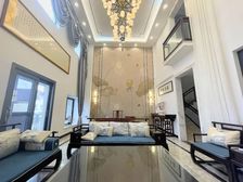 五矿哈施塔特别墅 202平5居 南向精装修 自住保养好