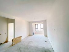 急售送车位送地下室城际旁国风雅颂满五老证有钥匙