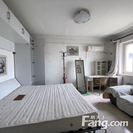 密云宾阳里南向一居 1200/月 顶层采光佳