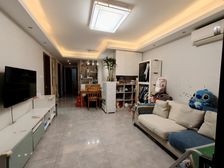 万科品质小区,二次精装,拎包入住,刚需三房带车位,中间楼层