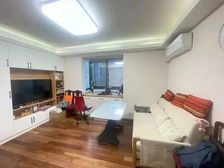 中高区 近医院 商圈成熟 板楼 临地铁 高绿化