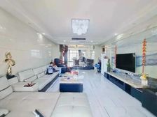 锦绣四期 高层湖景大平层直面大湖宛如聚宝盆带两个车位