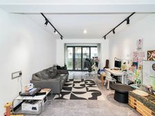 商品住宅 满五 双卫格局 装修好 医疗配套成熟 商圈成熟