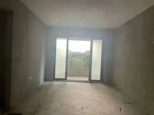 急,精装修东南普通住宅98.38平米急售,看房随时