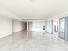 朝天门 来福士广场四房1万