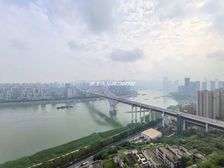 江北嘴 头排看江豪装大平层 一梯一户 视野无遮挡
