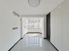 高行 正规商品房 近地铁 南北通透 出行方便 精装修