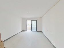 带电梯 精装好房 商品房 中间楼层 停车方便 交通便捷