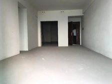 南滨路精装三居 水岸中层118平满二房源