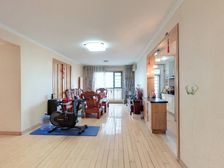 南山世纪华庭3居室空间大低楼层主卧朝南带独卫有钥匙